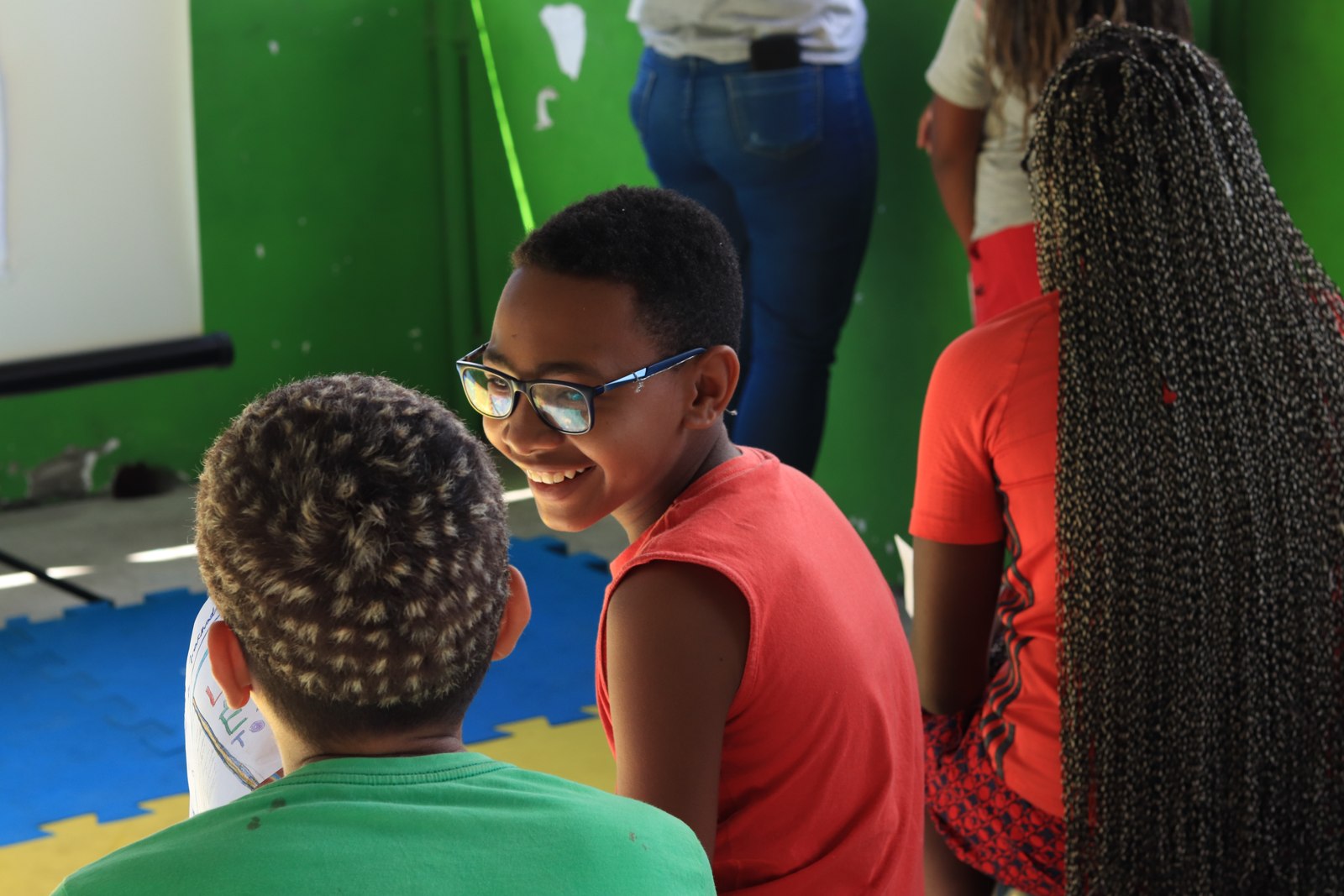 Un moment d’échange avec les jeunes de Terr’Ativa